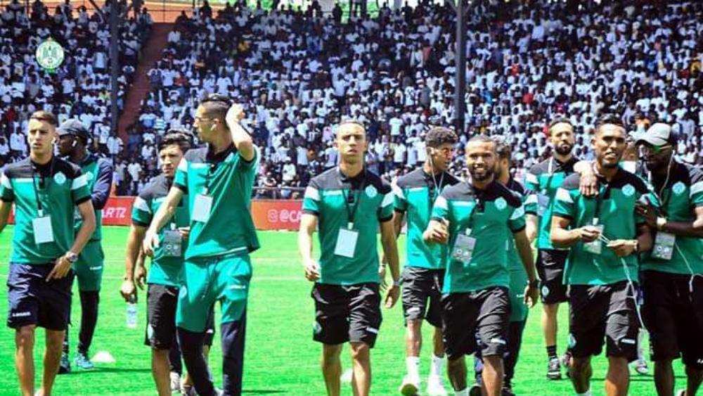 رسميا: إدارة الرجاء تعلن إغلاق مركز التكوين و تسريح جميع لاعبي الفريق الأول