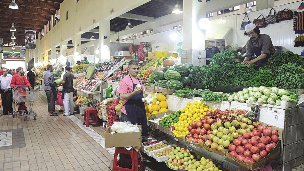 وزارة الفلاحة تؤكد استمرار تموين الأسواق بالمنتوجات الفلاحية بطريقة منتظمة