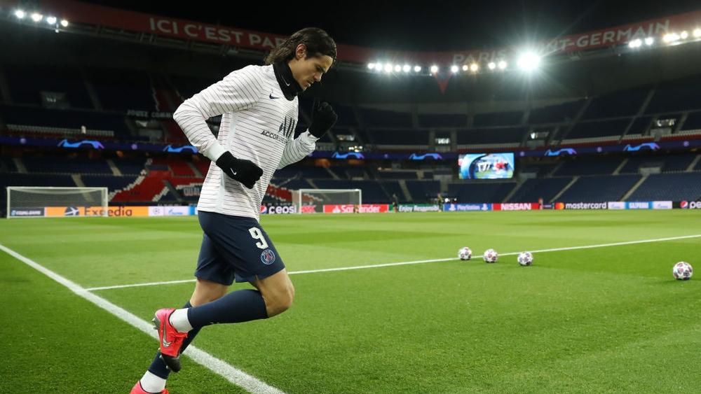 "فيفا" يدرس تأثير "التأجيل" على عقود اللاعبين بسبب فيروس "كورونا"