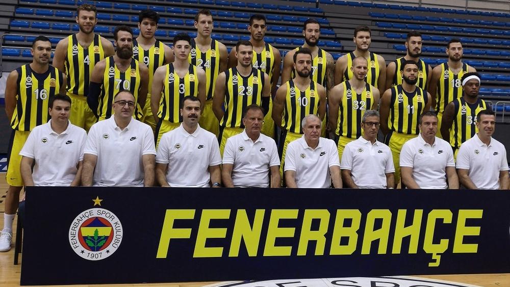 إصابة 4 من لاعبي وطاقم فناربخشه لكرة السلة بـ"فيروس كورونا"