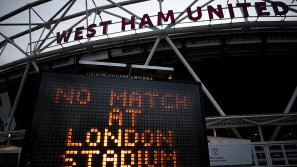 عزل ثمانية لاعبين من وست هام بعد الاشتباه في إصابتهم بفيروس "كورونا"