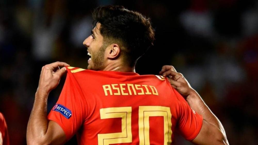 أسينسيو يقود إسبانيا للفوز على ألمانيا في لعبة "فيفا 20"