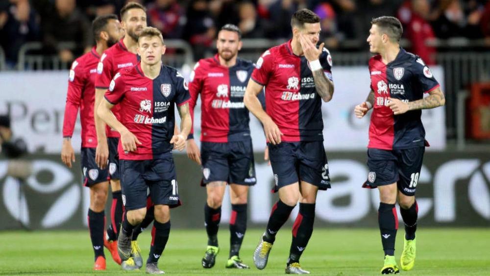 رئيس كالياري يعلن تنازل اللاعبين والعاملين بالنادي عن أجورهم لمدة شهر