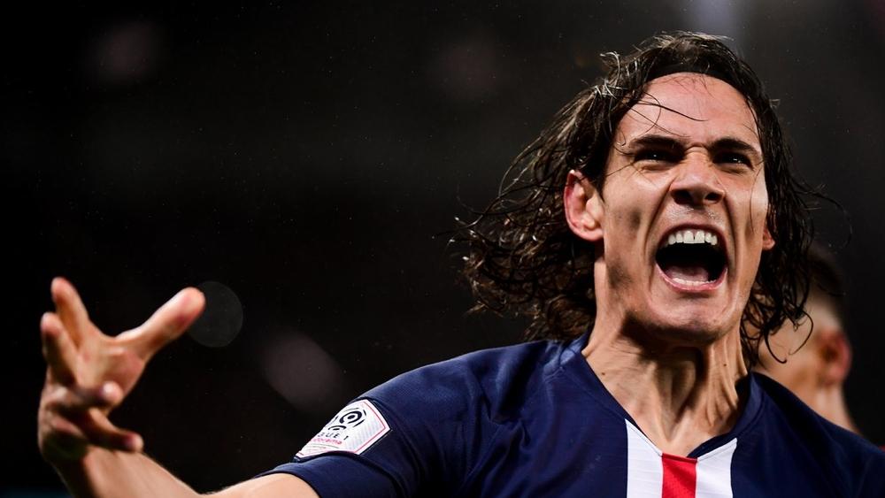 كافاني قد يعود إلى نابولي بـ7 ملايين يورو كراتب سنوي