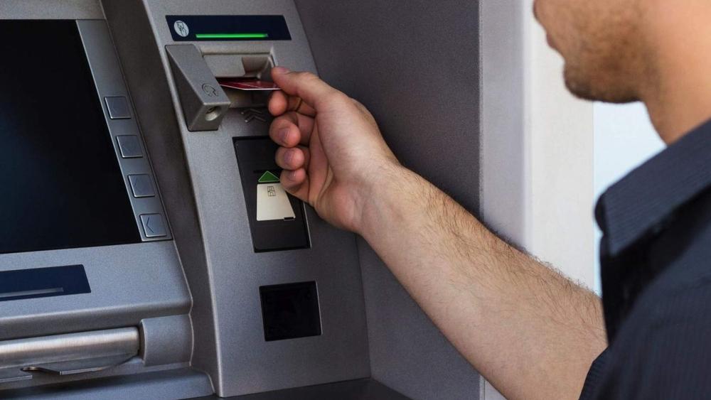 لجنة اليقظة الاقتصادية : الإعانات المالية بالنسبة للملفات المقبولة المتعلقة بـ"القطاع غير المهيكل" ستصرف ابتداء من يوم الاثنين 6 أبريل