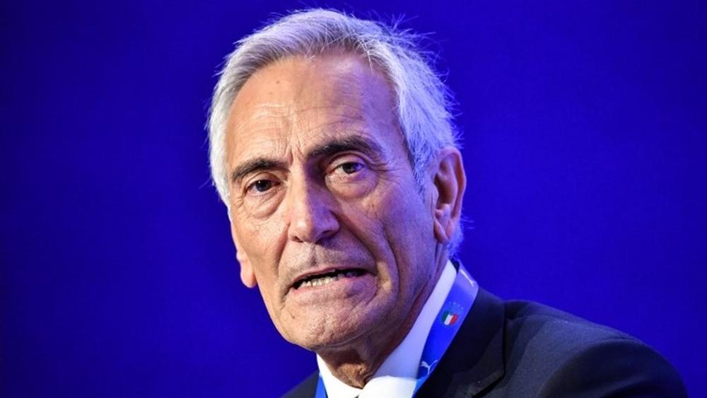 رئيس الاتحاد الإيطالي: "الكالتشيو قد يمتد إلى شتنبر أو أكتوبر المقبل"