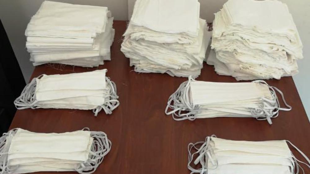 إيقاف مالك محل للخياطة بفاس لتحضيره كمامات من مستحضرات تفتقد للشروط الصحية