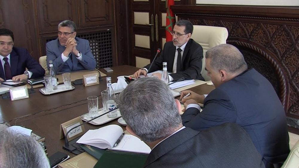 المغرب يستخدم خط الوقاية والسيولة بسحب 3 ملايير دولار من أجل التخفيف من تداعيات فيروس "كورونا" اقتصاديا