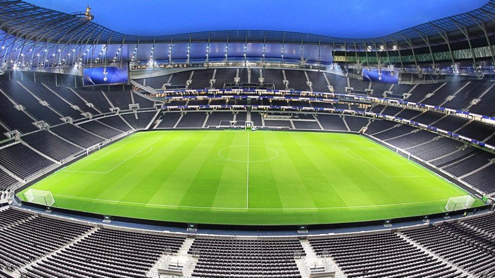 توتنهام يفتح ملعبه أمام مرضي "فيروس كورونا"