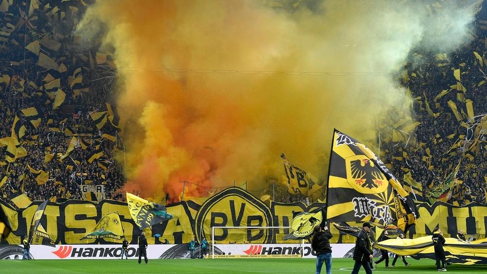 دورتموند جاهز لرد الأموال لجماهيره التي اشترت التذاكر.. وبعض الأنصار مستعدون للتنازل عن أموالهم لمساعدة النادي