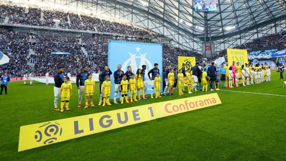 الاتحاد الفرنسي لكرة القدم يستعد لتزويد الأندية المحلية باختبارات الكشف عن وباء "كورونا" قبل استئناف التداريب