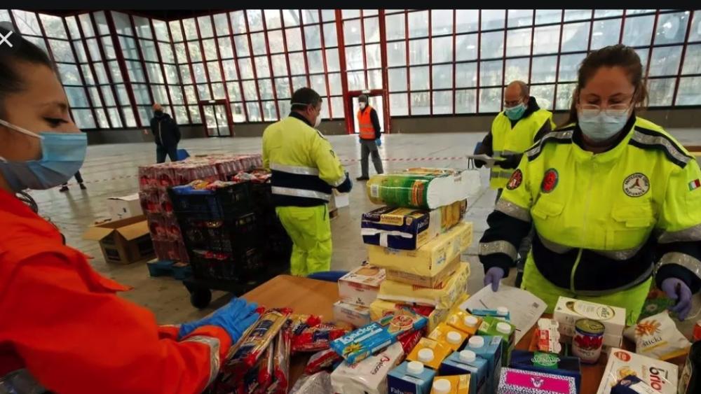 إسبانيا | تقديم مساعدات غذائية لفائدة أفراد الجالية المغربية بمناسبة حلول شهر رمضان الأبرك