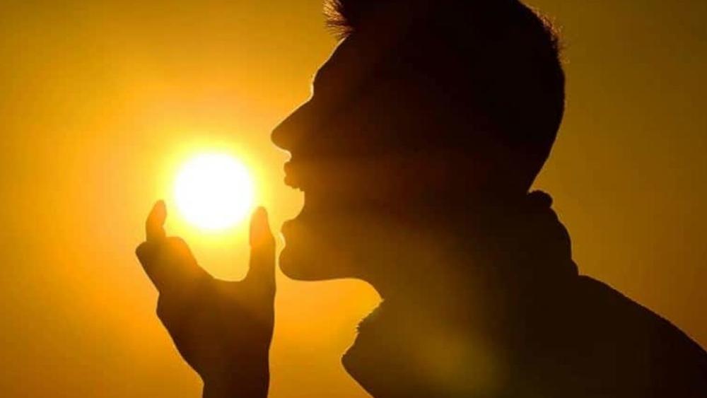 دراسة حديثة تؤكد أن نقص فيتامين "د" يزيد خطر الوفاة بـفيروس "كورونا"