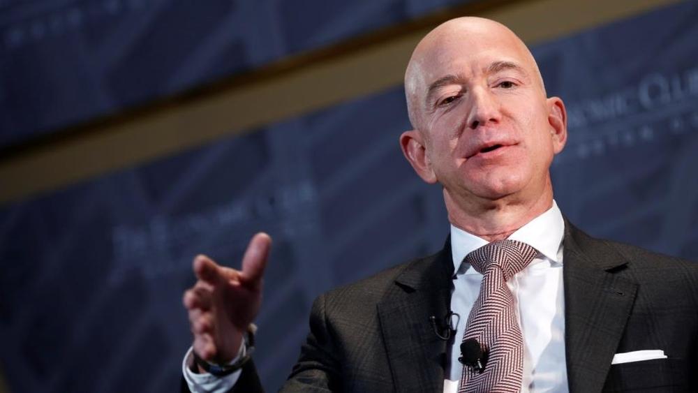 بسبب كورونا.. 8 أثرياء ازدادت ثرواتهم بـ 238 مليار دولار في أمريكا و22 مليون عامل فقدوا وظائفهم