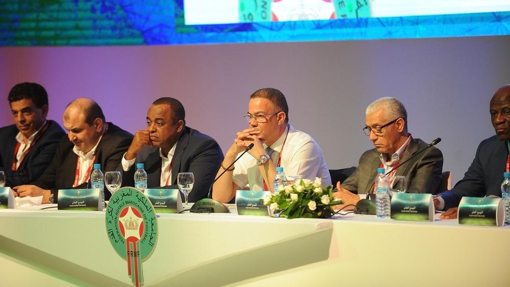 إقامة معسكر يضم جميع الأندية وإجراء المباريات بشكل يومي .. سيناريو من سيناريوهات إكمال "البطولة الاحترافية"