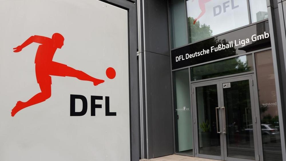 "رويترز": "الدوري الألماني يحصل على الضوء الأخضر للاستئناف .. واتجاه نحو عودته في 15 ماي"