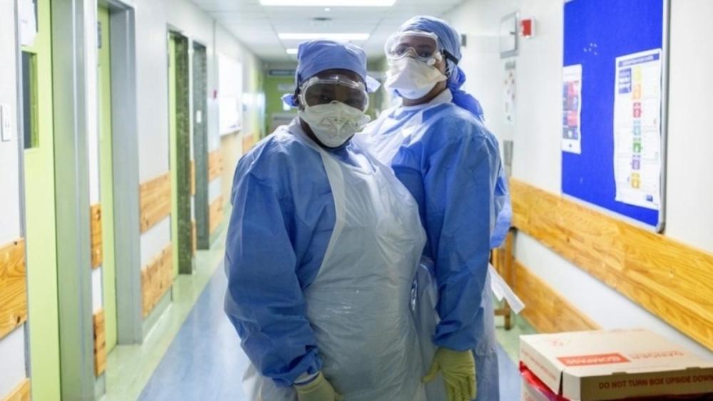 دول إفريقية تُقبل على "المشروب المعجزة".. ومدغشقر تسجل 0 وفيات و99 حالة تعافي من أصل 155 حالة مؤكدة