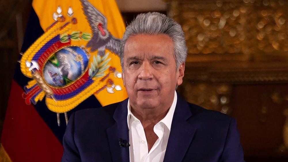 رئيس الإكوادور "مورينو" يخفض راتبه ورواتب الوزراء والنواب إلى النصف بسبب كورونا