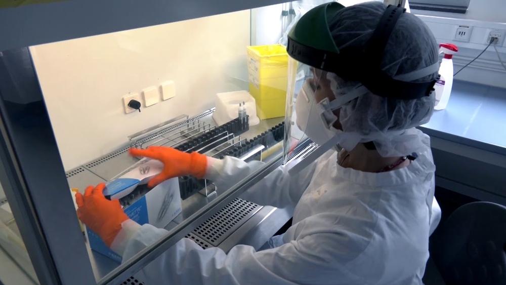 شركة بريطانية-أمريكية للتبغ تصل إلى مرحلة التجارب البشرية لإنتاج "لقاح كورونا"!