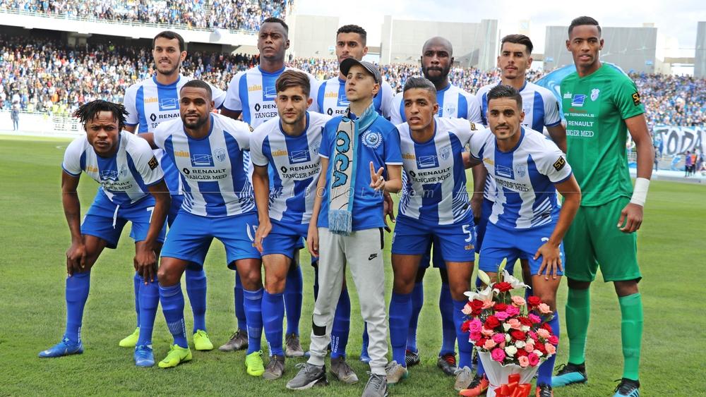 إدارة اتحاد طنجة تُخفِّض أجور لاعبيها بنسبة %50 دون استشارتهم .. والاستياء يسود صفوف "فارس البوغاز"