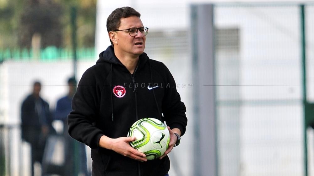 شباب المحمدية يواصل انفتاحه على مُتابعيه ويستضيف مدربه بنهاشم في بث مباشر على موقع "أنستغرام"