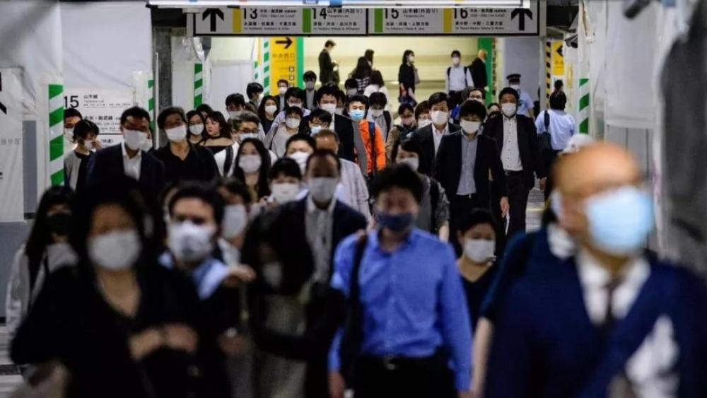 اليابان تعلن انتهاء حالة الطوارئ التي امتدت لشهر ونصف بسبب كورونا