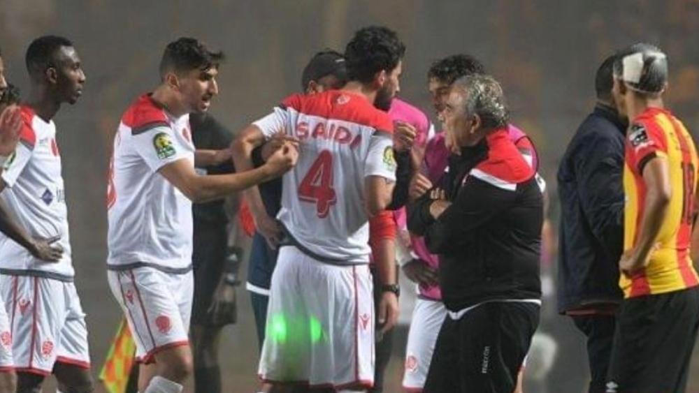 البنرزتي يكشف معطيات جديدة حول "فضيحة" نهائي رادس..مؤكدا أن هدف الوداد "صحيح" و رئيس "الكاف" لم يكن يعلم هو الآخر بعدم اشتغال "الفار"