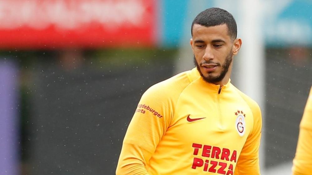 تقارير | الهلال السعودي يحاول إغراء بلهندة براتب 5 ملايين يورو سنويًا.. ومكافأة 5000 يورو عن كل هدف يسجله