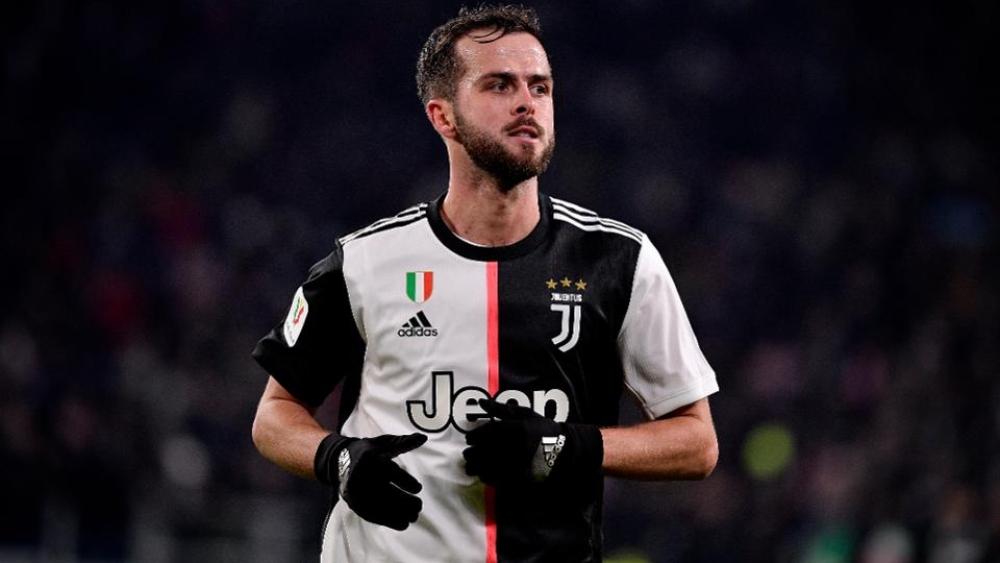 يوفنتوس يُمهل برشلونة حتى 30 يونيو للتوقيع مع بيانيتش