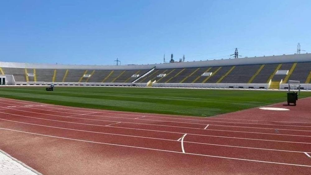 أشغال صيانة وإصلاح ملعب “العربي الزاولي” تُشارف على الانتهاء