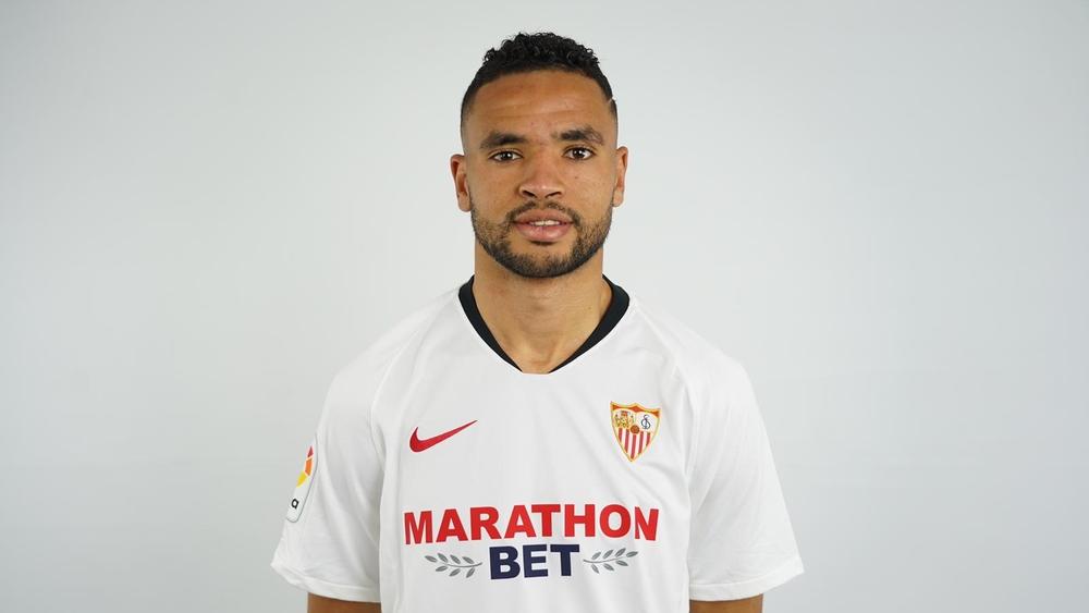 النصيري: "خضت اختباراً مع تشيلسي لثلاثة أسابيع .. لم أتحمَّل المناخ البارد هناك وعدت إلى المغرب"