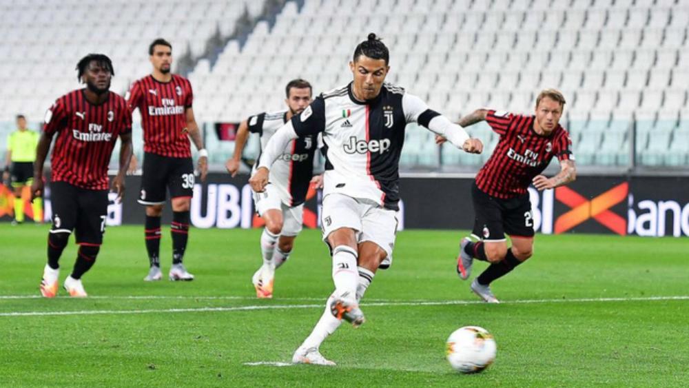 بونوتشي يُدافع عن كريستيانو رونالدو بعد إضاعة ركلة جزاء أمام ميلان