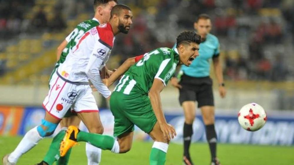 خفيفي لـ"البطولة": "مستقبلي الكروي بيد مسؤولي المولودية .. وأندية مثل الوداد والجيش والرجاء تواصلت معي"