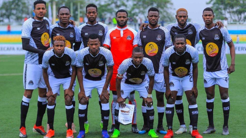 "6 دول" إفريقية قررت إنهاء الموسم وتسليم اللقب للمتصدر و "12 دولة" أخرى قررت إلغاء المسابقة.. ومازيمبي أبرز المتوجين في زمن كورونا