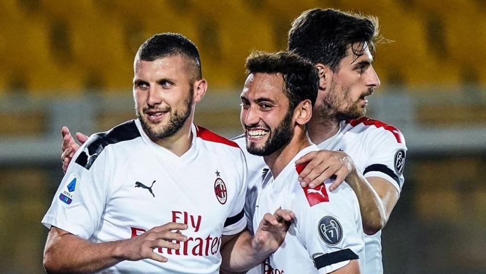 ميلان ينتصر على ليتشي برباعية في الدوري الإيطالي