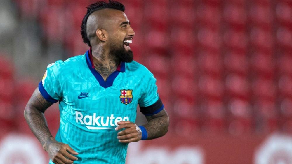 فيدال: "لا تستطيع التركيز بدون جماهير ولا ترغب حتى في لعب كرة القدم"