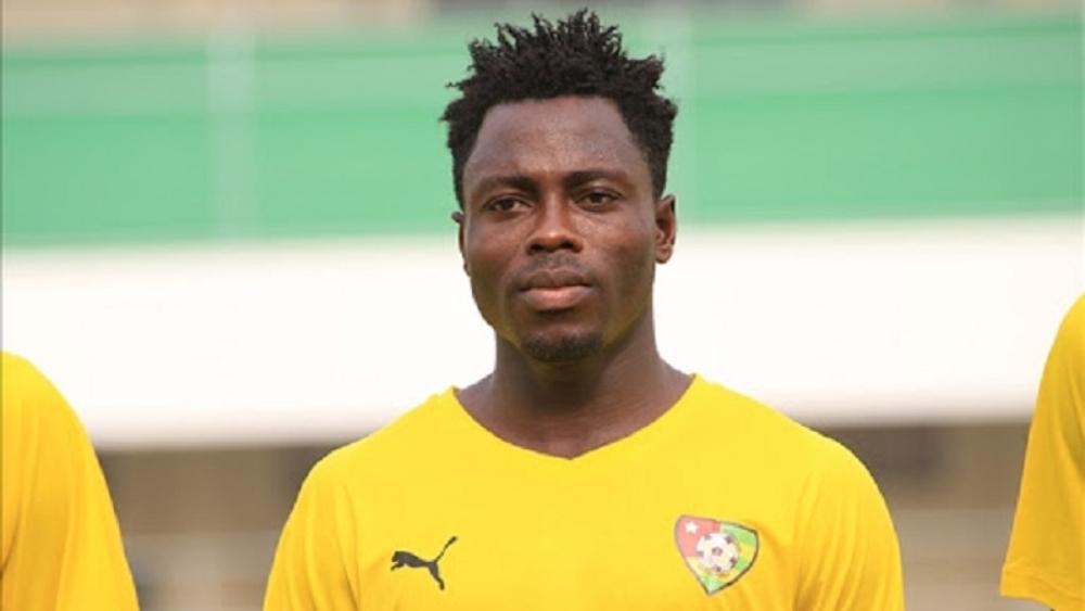 وفاة هدّاف طوغولي (24 عامًا) متأثرا بإصابته بـ"الملاريا"