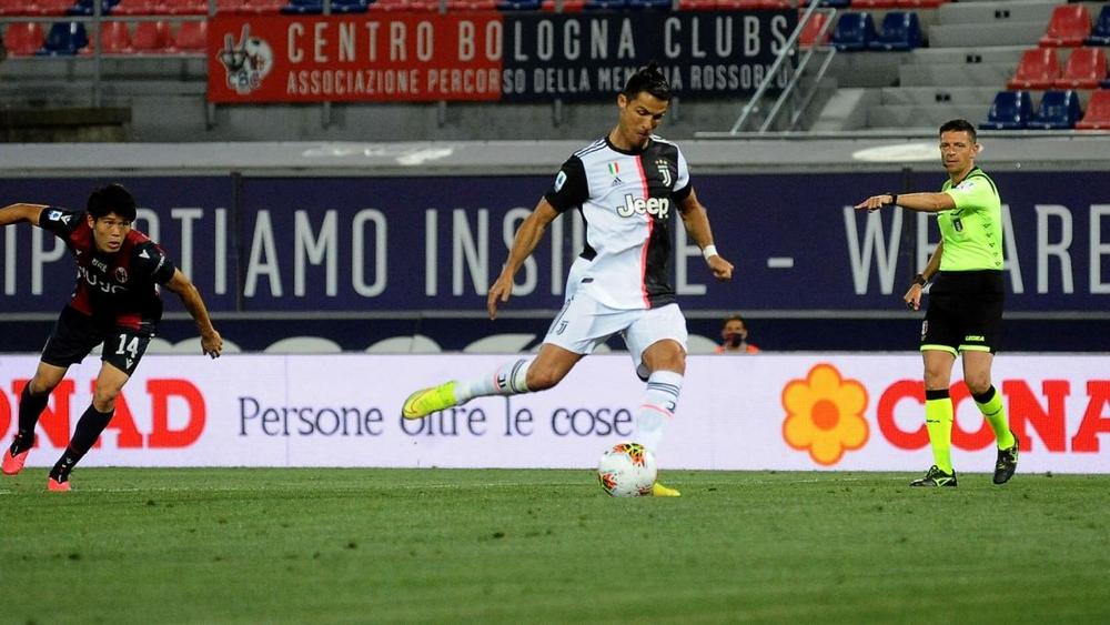 كريستيانو رونالدو يُصبح أفضل هدّاف برتغالي في الدوري الإيطالي