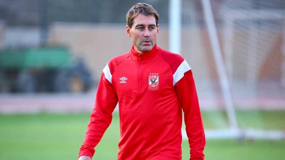 السويسري فايلر يعود لقيادة الأهلي المصري قبل نهاية يونيو