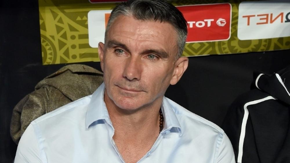 كارتيرون: "أنا ضد استكمال الموسم لأنه سيقتل الكرة المصرية.. وهناك 100 سبب لاتخاذ قرار الإلغاء"