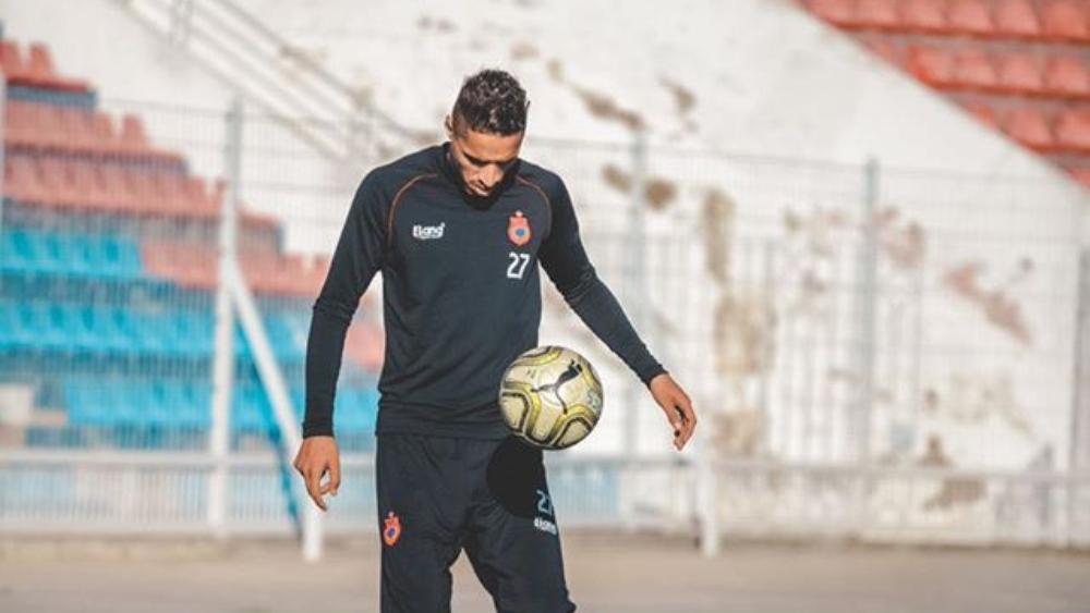 الكعداوي لـ"البطولة": "من الصعب علينا كلاعبين الإستعداد بشكل تام للدوري في شهر واحد من التداريب بعد توقف دام لأزيد من 3 أشهر"