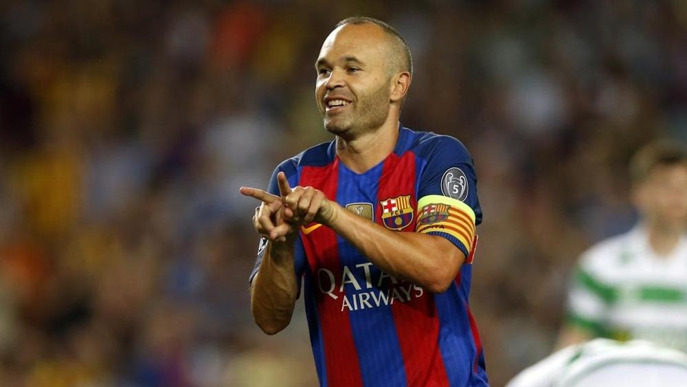 إنييستا: "برشلونة فوق أي لاعب ولن يفقد هويته"