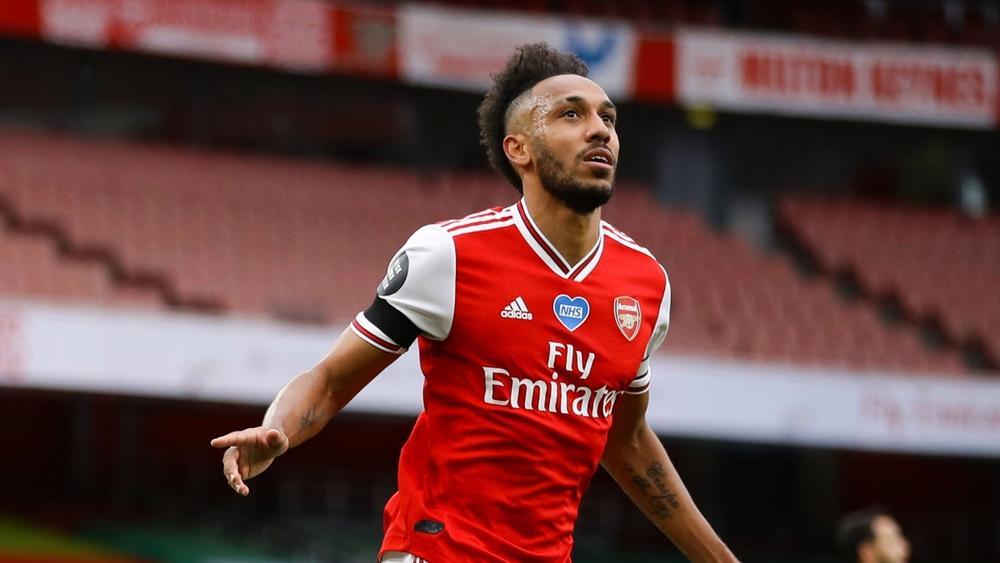 أرتيتا يؤكد بقاء أوباميانج في آرسنال