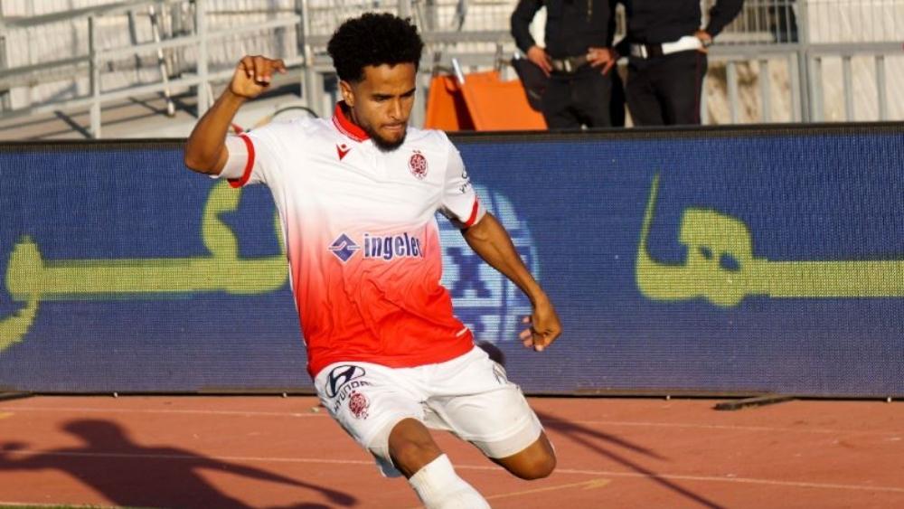 تيغزوي: "لم يتم إستدعائي لمعسكر أكادير .. انتظرت الناصيري 8 ساعات في بنجلون لحسم مستقبلي لكنه تخلف عن الحضور!"