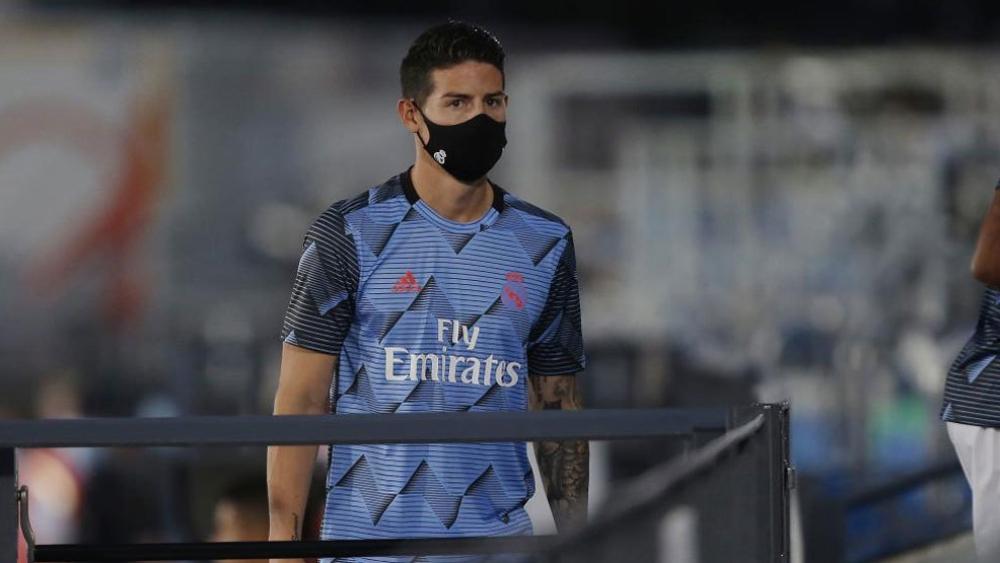 زيدان يُؤكد وجود "مشكلة" مع خاميس باستبعاده ضد ألافيس