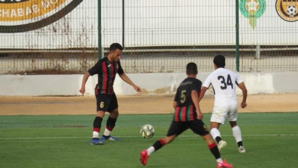 بعد هزيمته السابقة أمام ش. المحمدية في مباراة اشتكى فيها من "تحيز الحكم".. الجيش الملكي ينتصر بثلاثية على ا.الخميسات في ثالث مواجهاته الإعدادية!