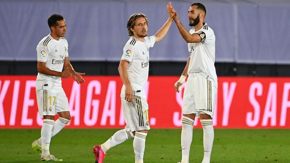 فازكيز "ظهير أيمن" أمام ليغانيس.. وبنزيما يطمح للحاق بميسي