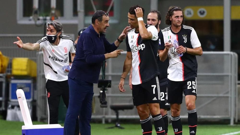 ساري: "مستقبلي في يوفنتوس؟ أنا سائق فورمولا 1"