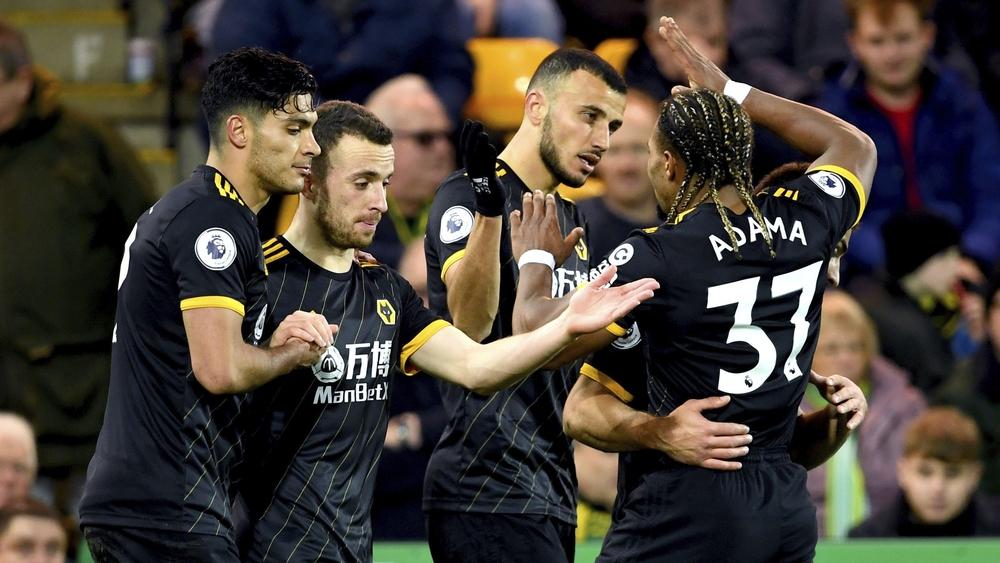 وولفرهامبتون يحقق إنجازا لأول مرة في تاريخ النادي.. والفريق يبلغ دور الربع للمرة الأولى منذ 1972!