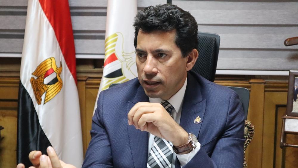 وزير الرياضة المصري يفتح الباب أمام "حضور الجماهير" في إياب نصف نهائي دوري أبطال أفريقيا
